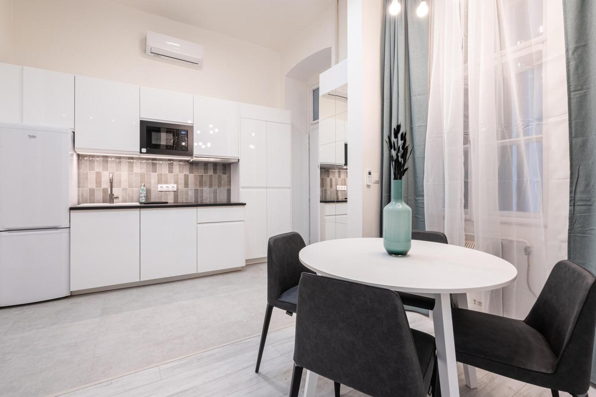 Kl31 - Best Location - Elegant Historic Residence By Bqa Boedapest Buitenkant foto